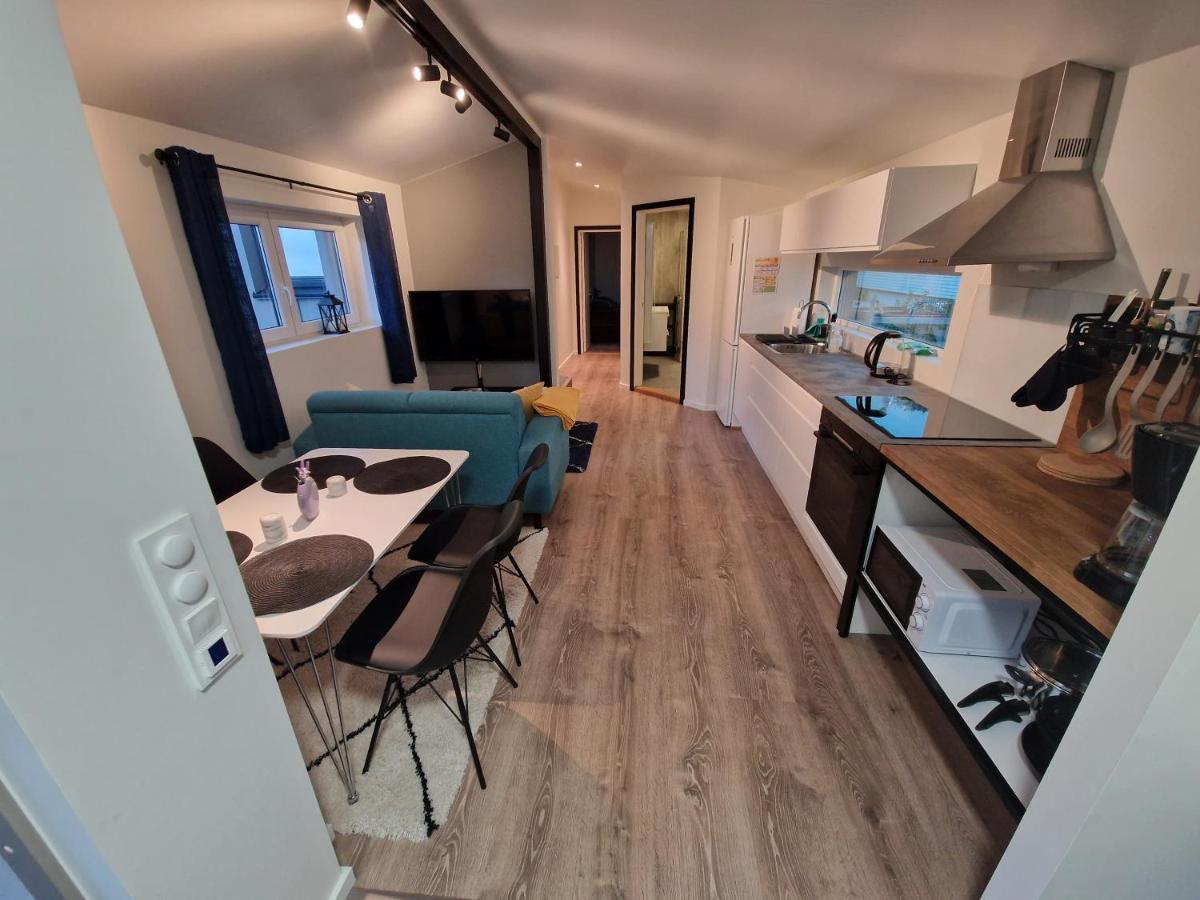 Northern Living 2 Room With Shared Bathroom Tromsø Exterior foto