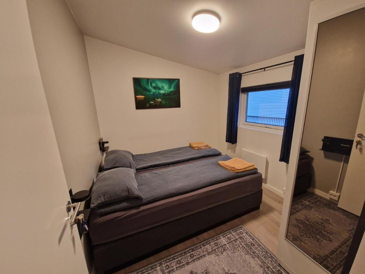 Northern Living 2 Room With Shared Bathroom Tromsø Exterior foto