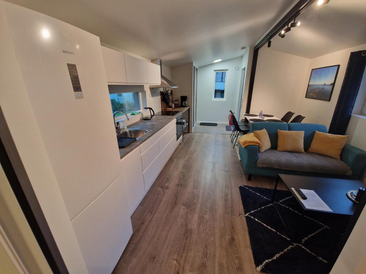Northern Living 2 Room With Shared Bathroom Tromsø Exterior foto